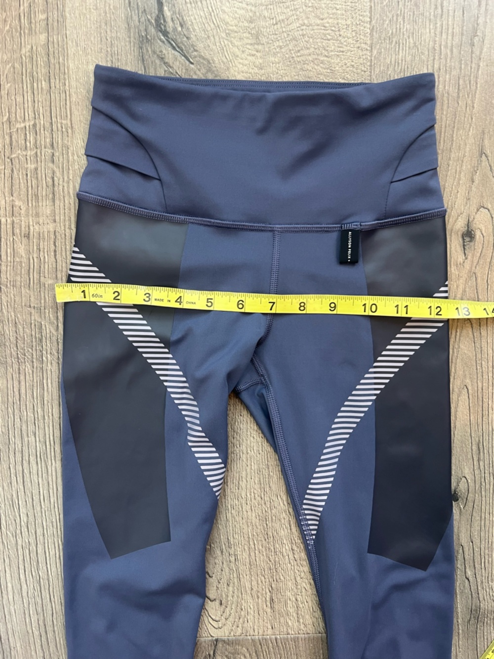 ATHLETA Allyson Felix Legend 7/8 Tight Legging Medieval Violet - Picture 5 of 12